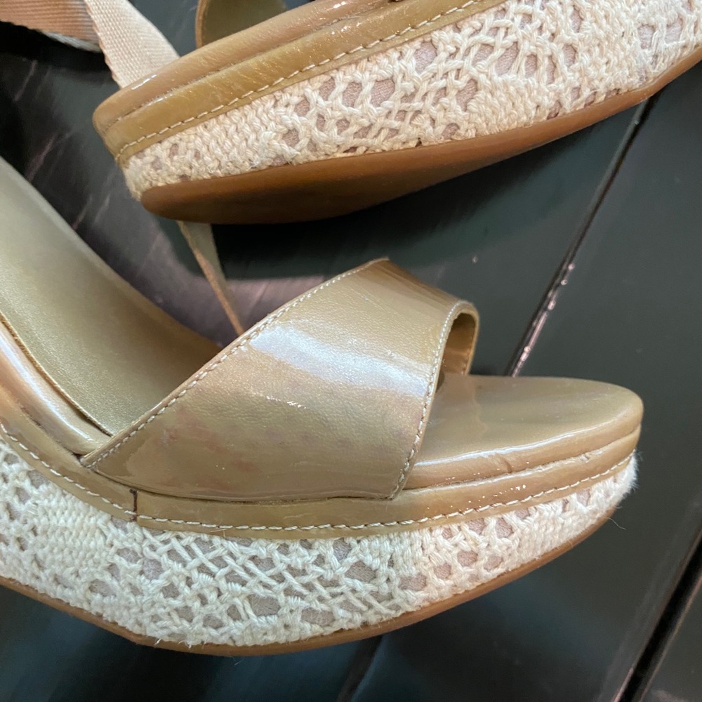 Me Too Platform Lace Wedge Heels - Picture 10 of 11